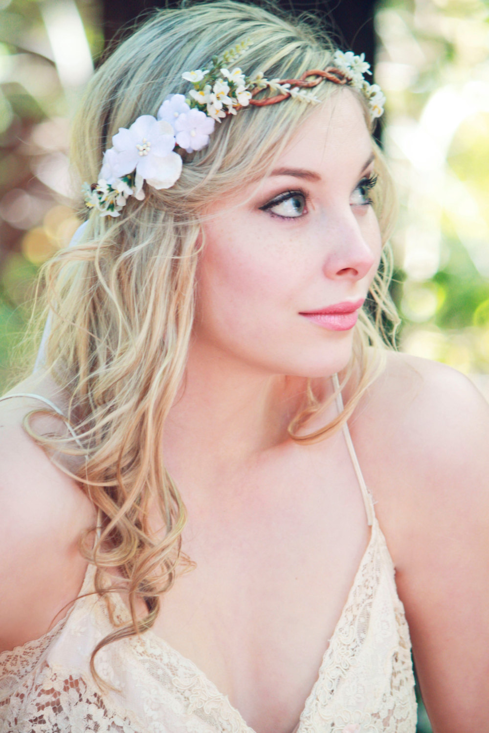 white flower headpiece